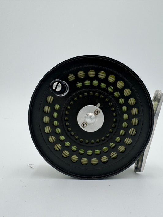 Orvis CFO IV with extra spool 